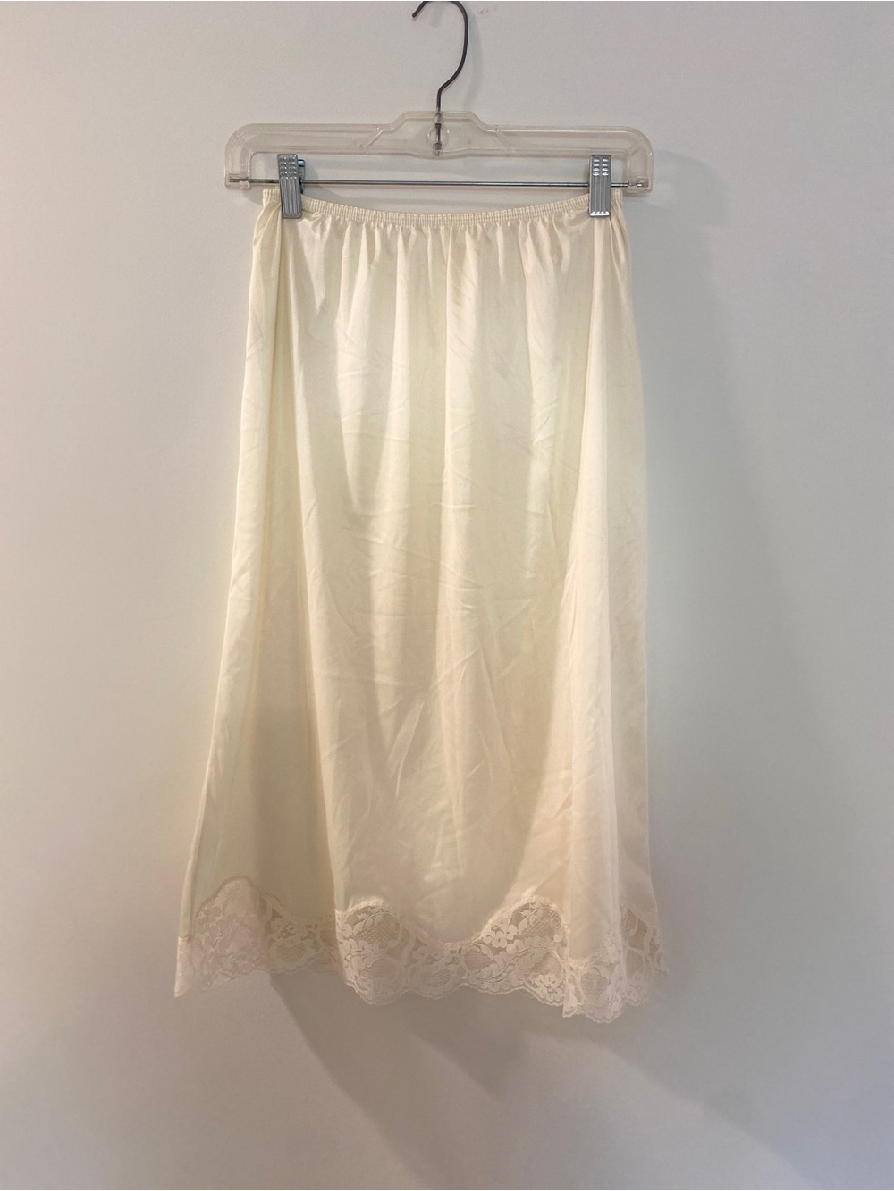 Vintage Solitaire Butter Yellow Half Slip, Size M/L
